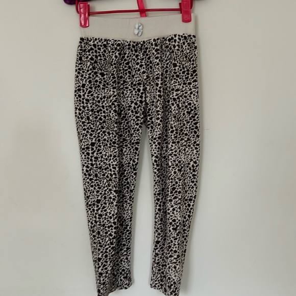 Hanna Andersson Girl’s Leopard Plush Pants size 120 - Picture 1 of 7
